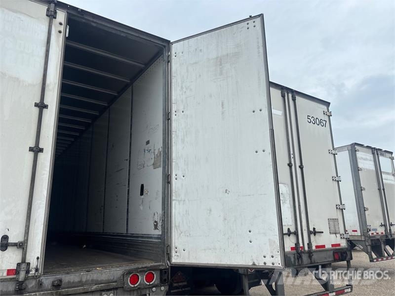 Stoughton ZGPVW-535T-S-C-AR 53 ft x 102 in T/A Van Trailer Dobozos pótkocsik