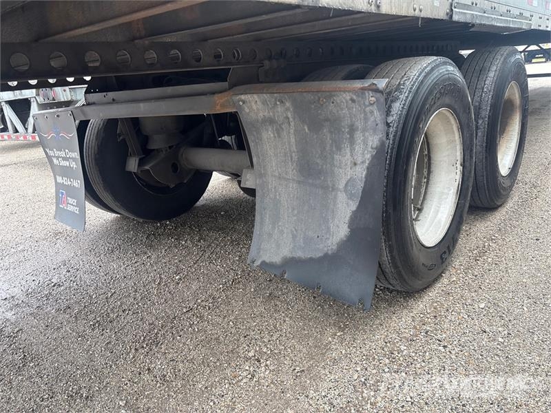 Stoughton ZGPVW-535T-S-C-AR 53 ft x 102 in T/A Van Trailer Dobozos pótkocsik