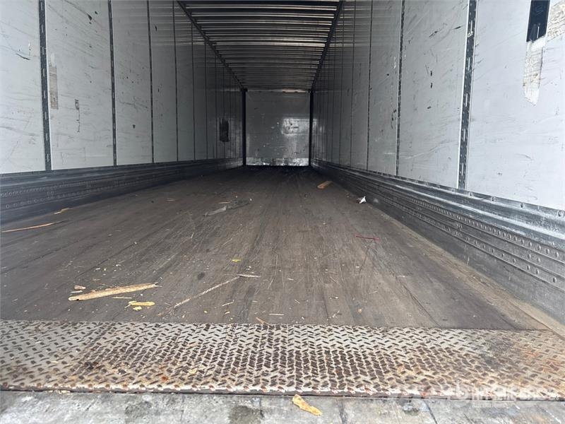 Stoughton ZGPVW-535T-S-C-AR 53 ft x 102 in T/A Van Trailer Dobozos pótkocsik