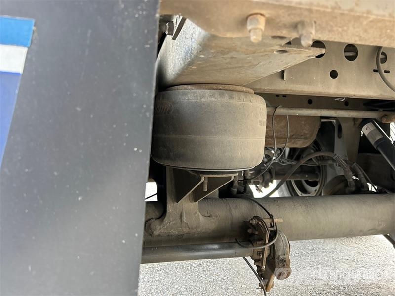 Stoughton ZGPVW-535T-S-C-AR 53 ft x 102 in T/A Van Trailer مقطورات ذات هيكل صندوقي