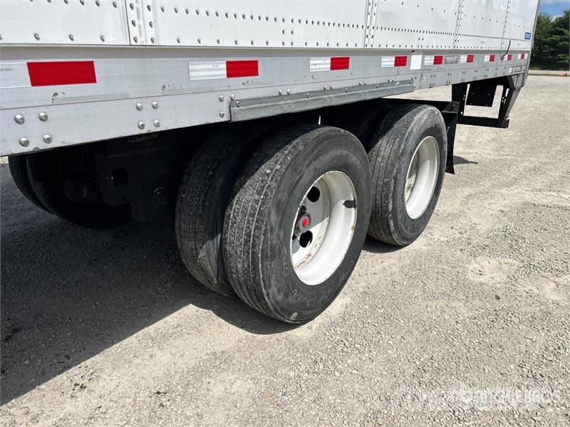 Stoughton ZGPVW-535T-S-C-AR 53 ft x 102 in T/A Van Trailer مقطورات ذات هيكل صندوقي