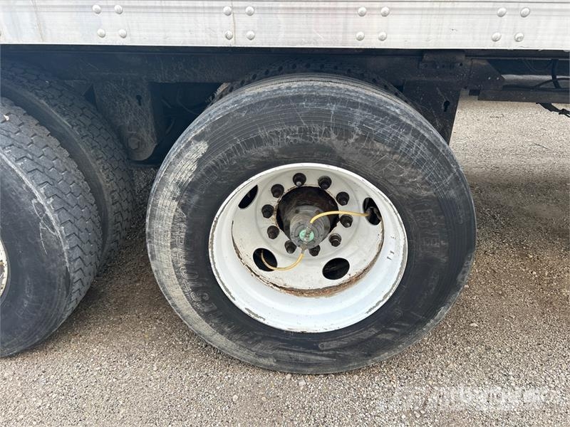 Stoughton ZGPVW-535T-S-C-AR 53 ft x 102 in T/A Van Trailer مقطورات ذات هيكل صندوقي