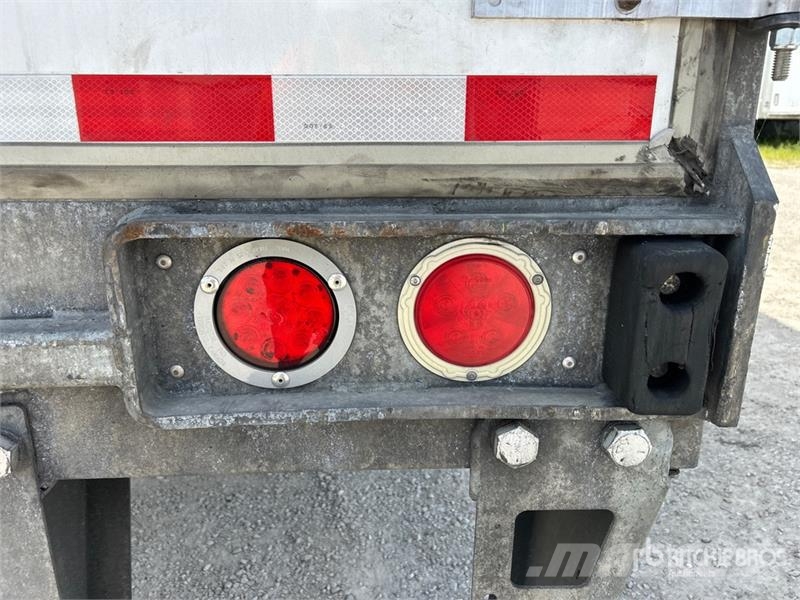 Stoughton ZGPVW-535T-S-C-AR 53 ft x 102 in T/A Van Trailer مقطورات ذات هيكل صندوقي