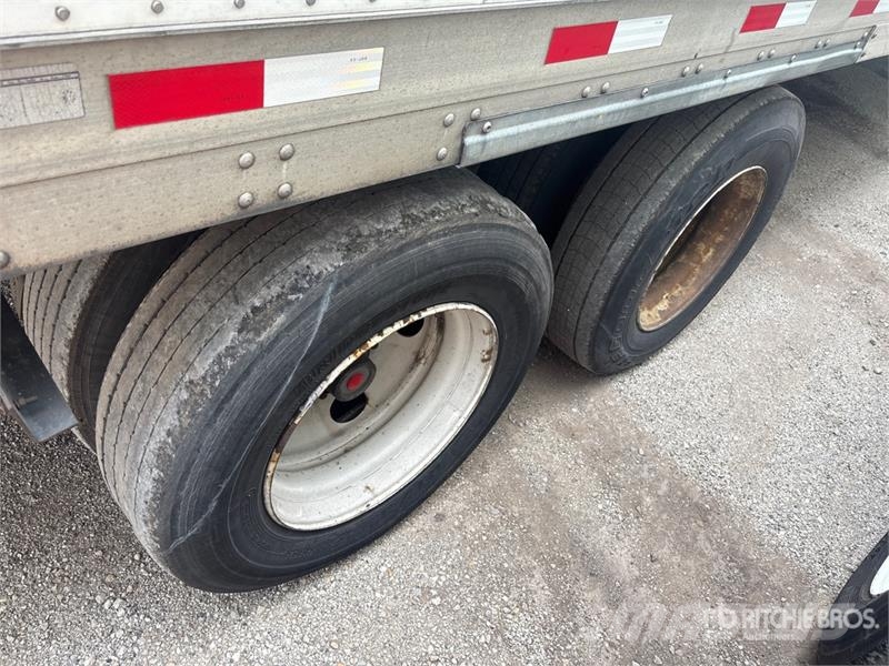 Stoughton ZGPVW-535T-S-C-AR 53 ft x 102 in T/A Van Trailer Prikolice zabojniki
