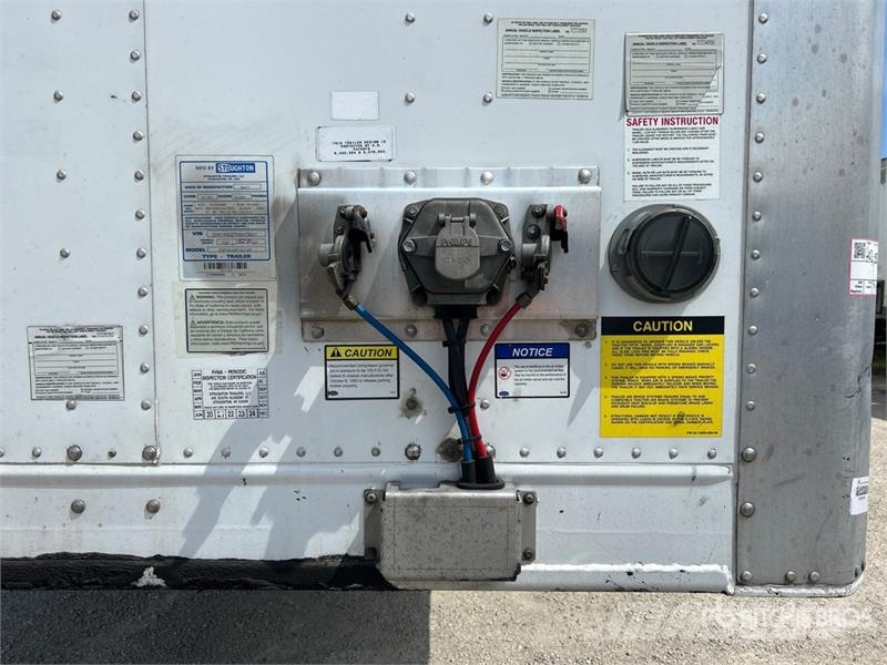 Stoughton ZGPVW-535T-S-C-AR 53 ft x 102 in T/A Van Trailer مقطورات ذات هيكل صندوقي