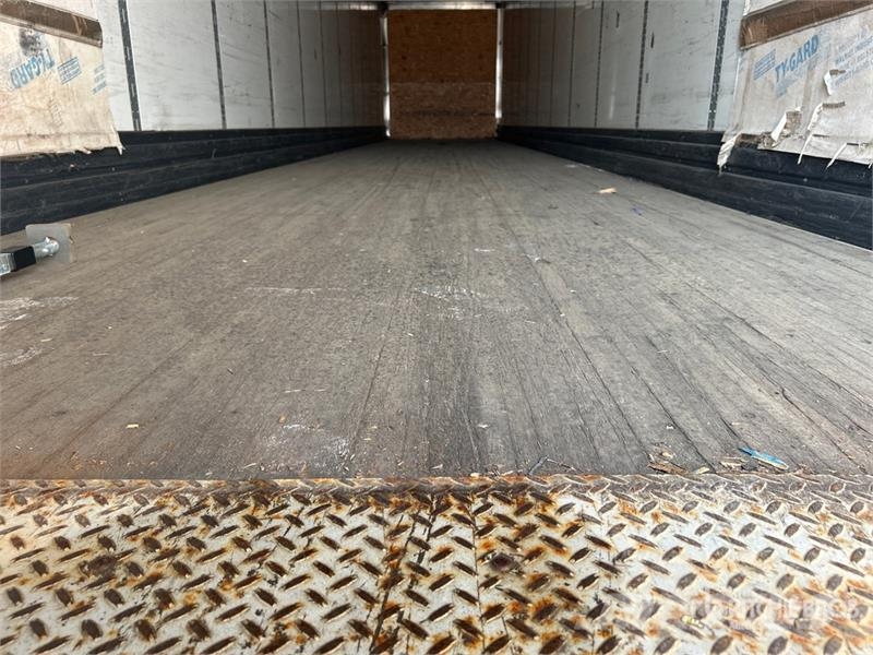 Stoughton ZGPVW-535T-S-C-AR 53 ft x 102 in T/A Van Trailer مقطورات ذات هيكل صندوقي