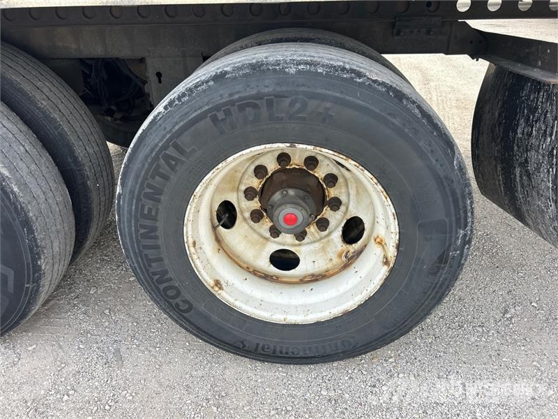 Stoughton ZGPVW-535T-S-C-AR 53 ft x 102 in T/A Van Trailer مقطورات ذات هيكل صندوقي