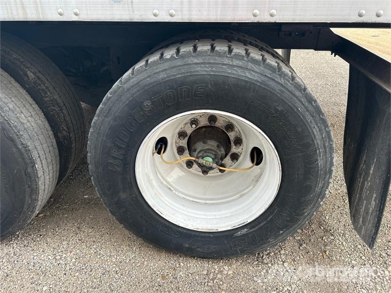 Stoughton ZGPVW-535T-S-C-AR 53 ft x 102 in T/A Van Trailer مقطورات ذات هيكل صندوقي