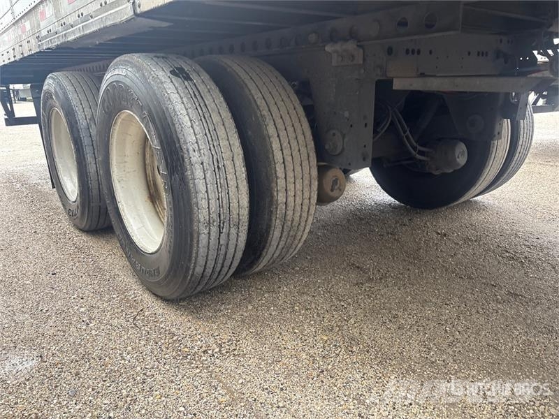 Stoughton ZGPVW-535T-S-C-AR 53 ft x 102 in T/A Van Trailer Dobozos pótkocsik