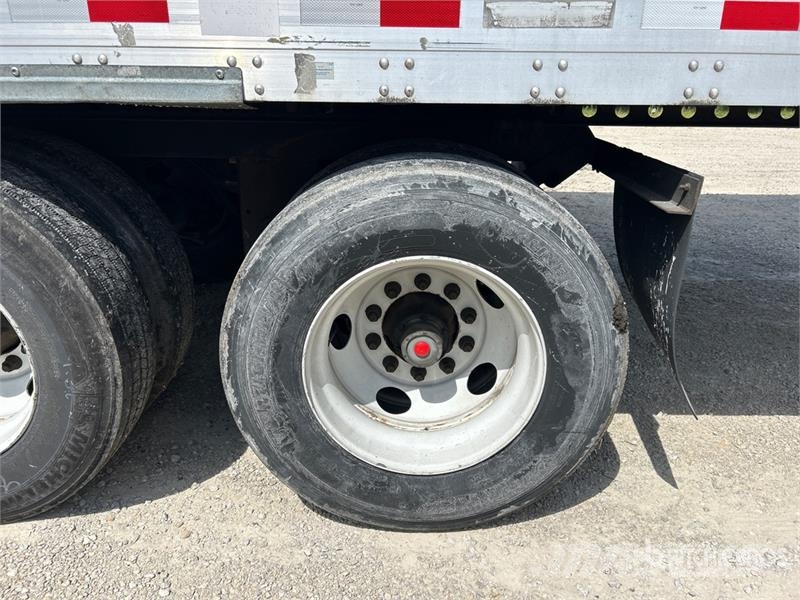 Stoughton ZGPVW-535T-S-C-AR 53 ft x 102 in T/A Van Trailer مقطورات ذات هيكل صندوقي