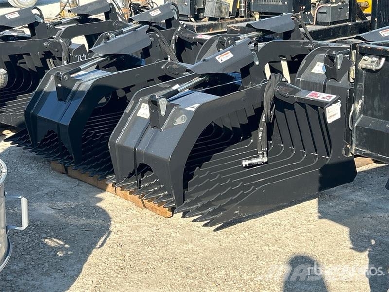 Stout HD82-3 83 in Rock Grapple Skid Steer Grapple (Unus 兩爪吊夾