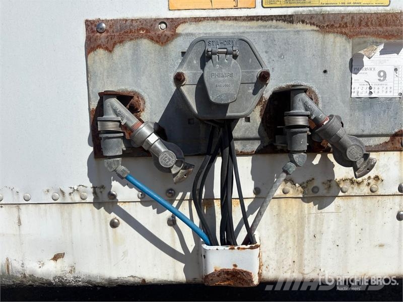 Strick 48 ft x 102 in T/A Van Trailer مقطورات ذات هيكل صندوقي