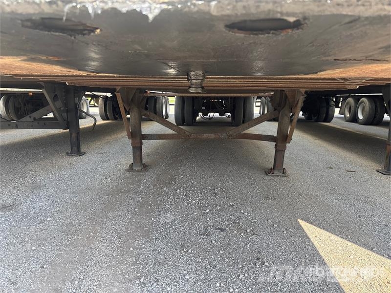 Strick 48 ft x 102 in T/A Van Trailer مقطورات ذات هيكل صندوقي