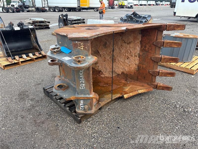 Strickland 42 in Digging Excavator Bucket - Fits Deere/Hitach Κουβάδες