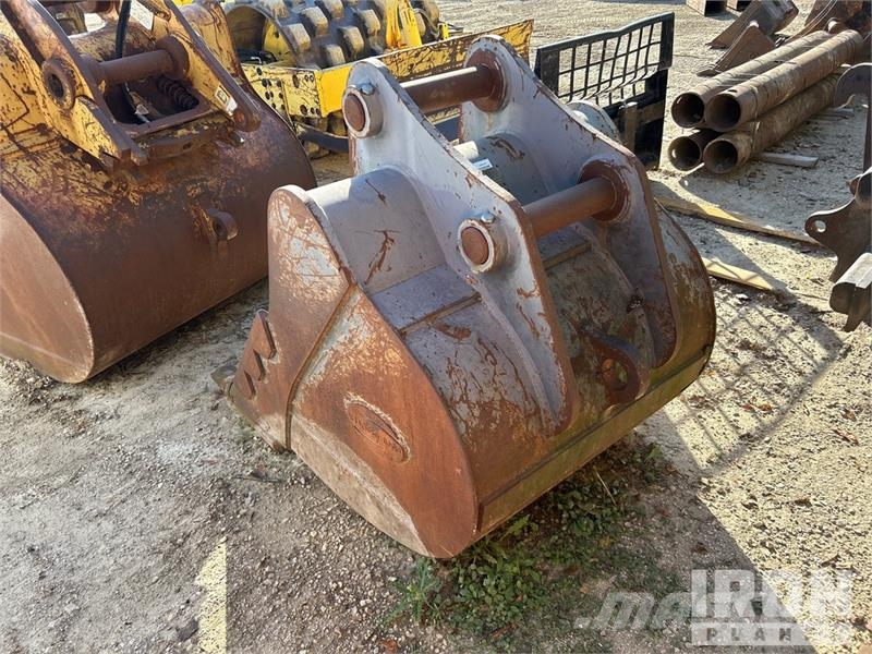 Strickland 42 in Digging Excavator Bucket - Fits SK 210 Buckets