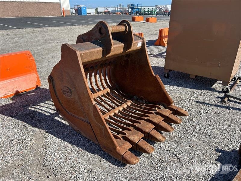 Strickland 58 in Excavator Screening Bucket Puinbakken