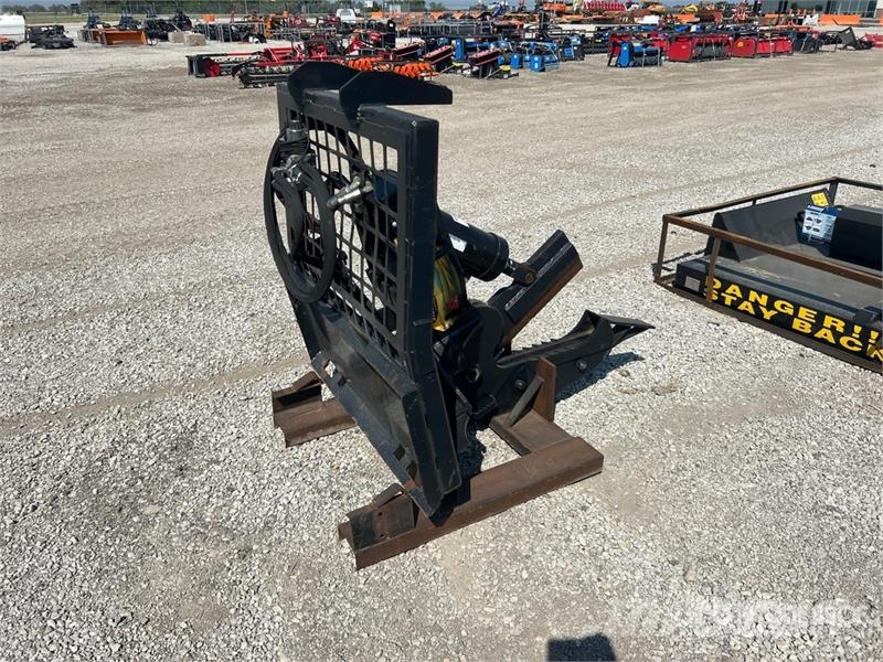 Stud King Rotating Skid Steer Tree Shear Vágószerkezetek