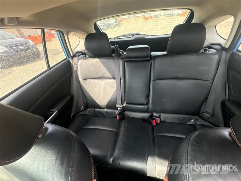 Subaru Crosstrek AWD SUV 汽车