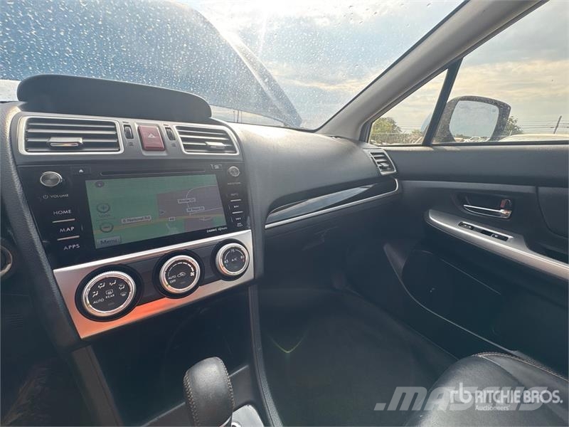 Subaru Crosstrek AWD SUV 汽车