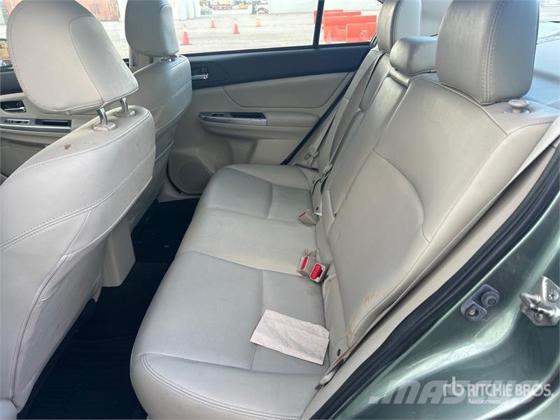 Subaru Impreza Lengvieji automobiliai