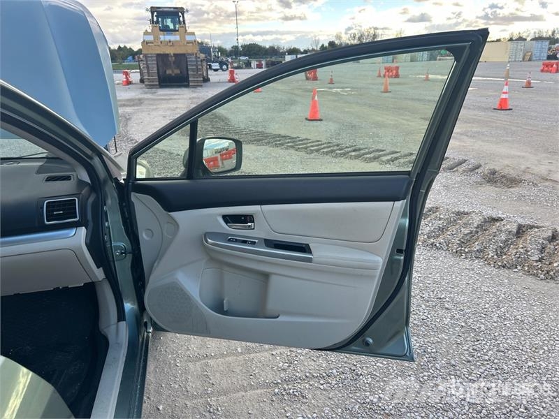 Subaru Impreza Lengvieji automobiliai