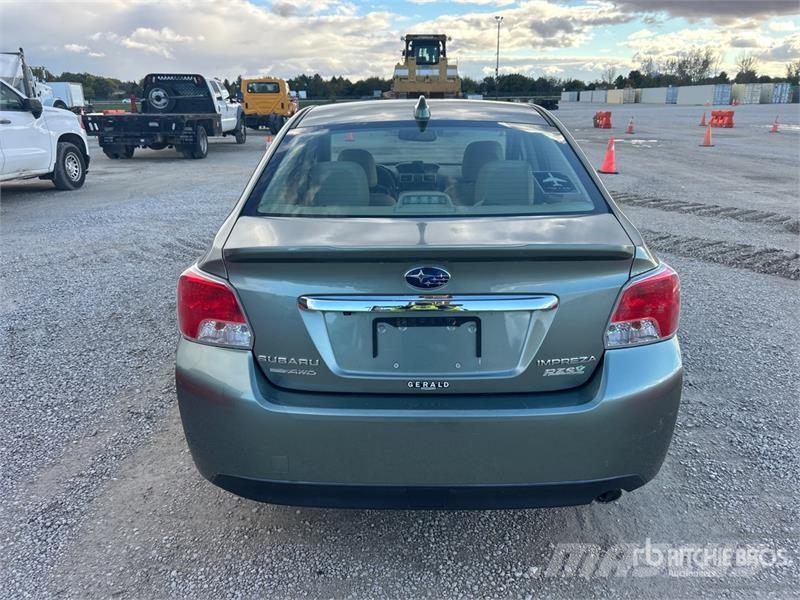 Subaru Impreza Lengvieji automobiliai