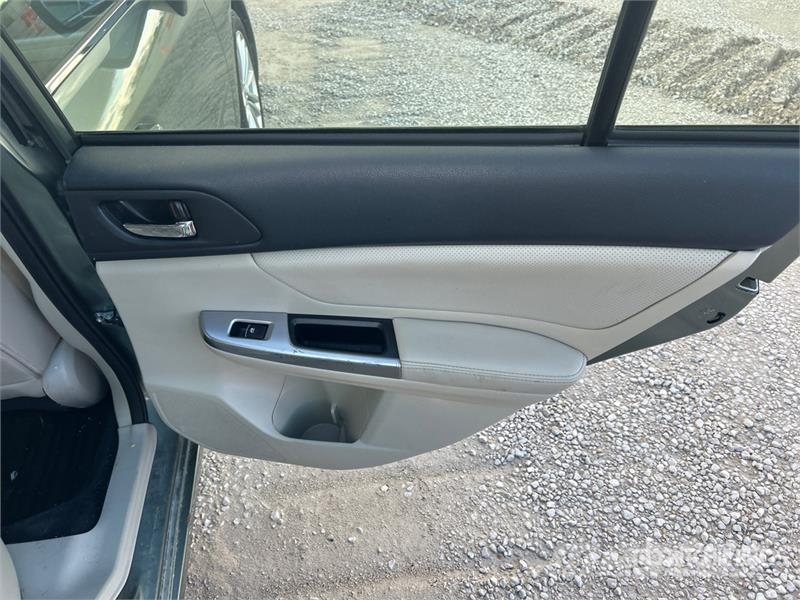Subaru Impreza Lengvieji automobiliai
