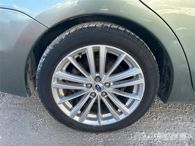 Subaru Impreza Lengvieji automobiliai