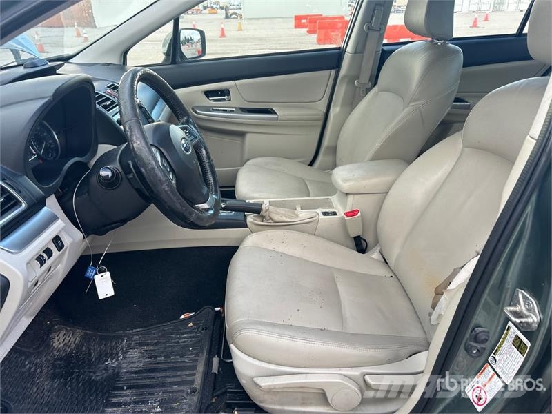 Subaru Impreza Lengvieji automobiliai