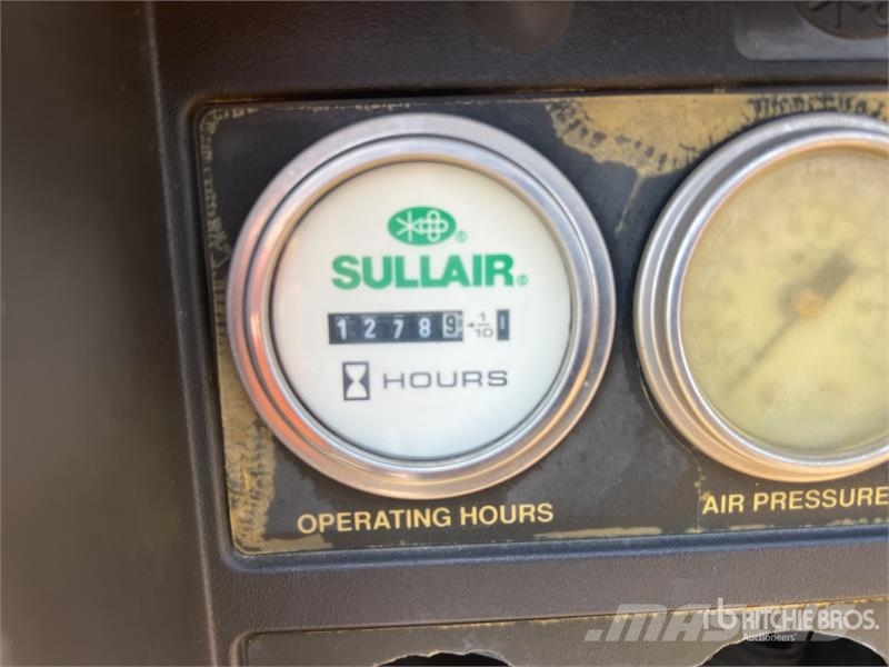 Sullair 185DPQCA 185 cfm Mobile Air Compressor Compresoras