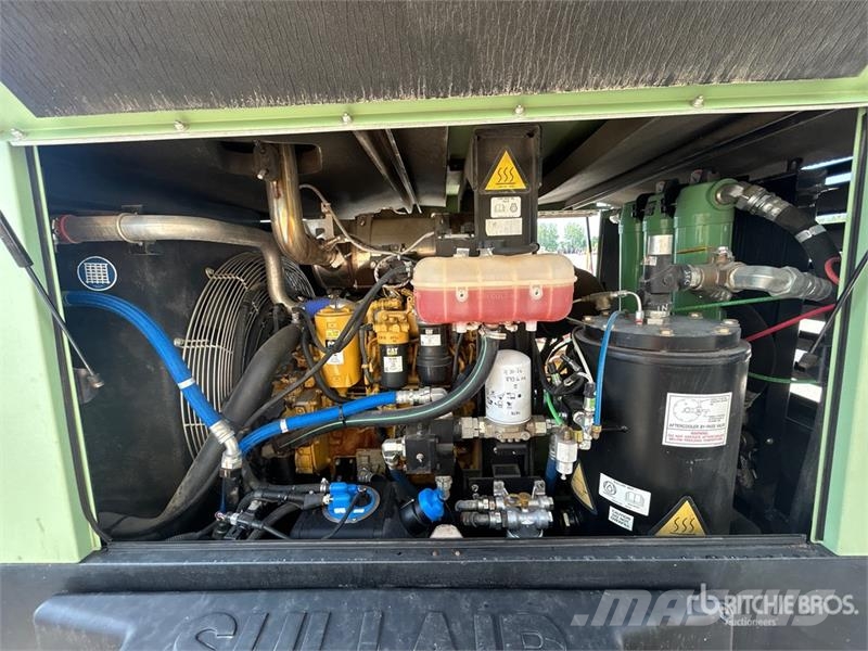 Sullair 375DH/AF/DPQ 375 cfm Mobile Air Compressor Compressores