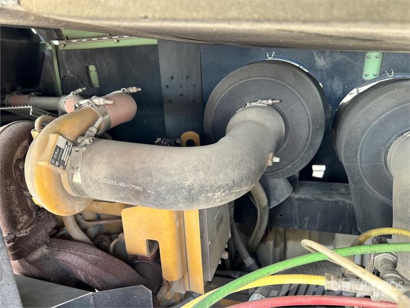 Sullair 375H DPQ JD3 375 cfm Mobile Air Compressor Compresoras