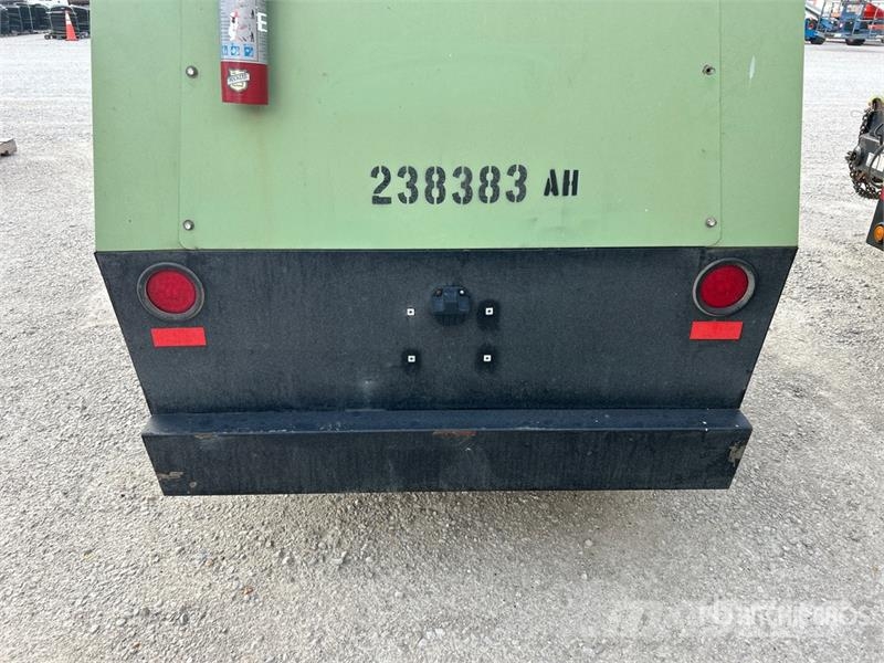 Sullair 375H DPQ JD3 375 cfm Mobile Air Compressor Kompressorer