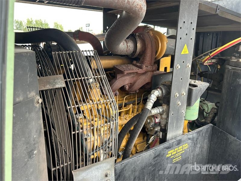 Sullair 375H DPQ JD3 375 cfm Mobile Air Compressor Kompressorer