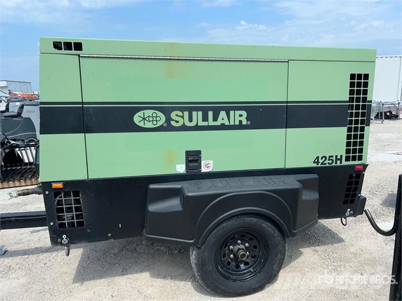 Sullair 425HDPQ-PE 425 cfm Mobile Air Compressor مكابس