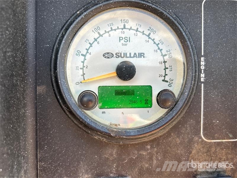 Sullair 425HDPQ-PE 425 cfm Mobile Air Compressor مكابس