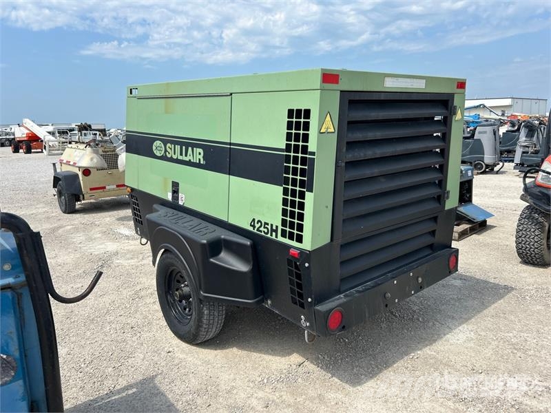 Sullair 425HDPQ-PE 425 cfm Mobile Air Compressor مكابس