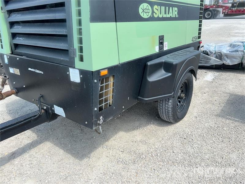 Sullair 425HDPQ-PE 425 cfm Mobile Air Compressor مكابس
