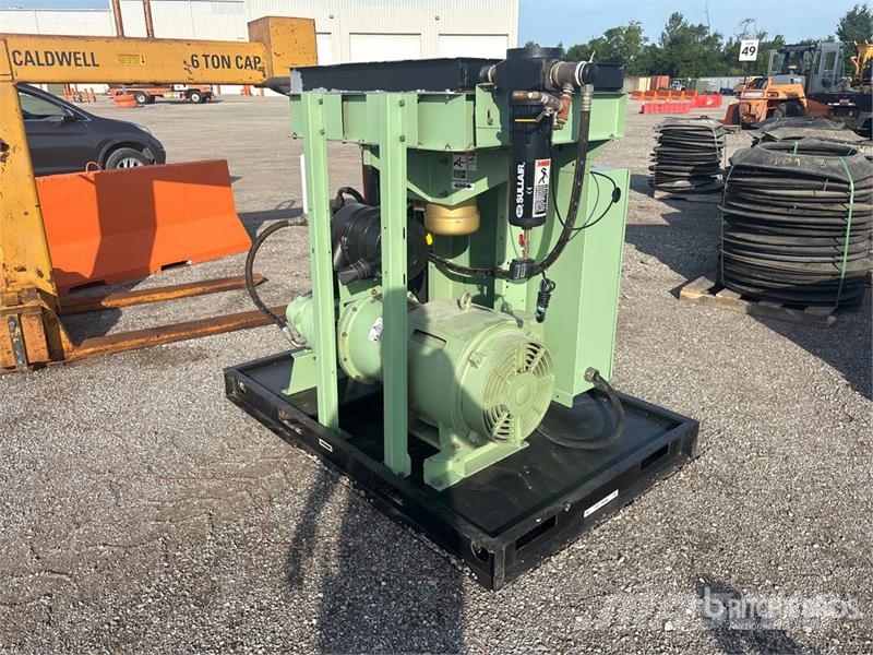 Sullair LS120-60H/A Skid-Mounted Electric Air Compressor مكابس