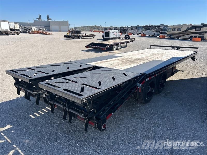  Super 26 ft T/A Equipment Trailer Auto pārvadāšanas treileri