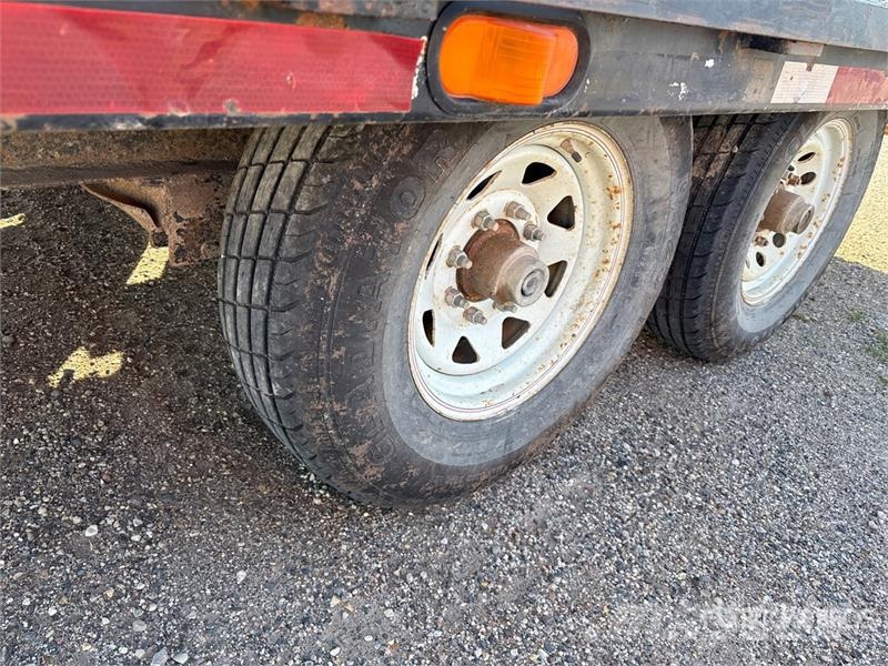 sure-trac 20 ft T/A Flatbed Trailer Flaksläp