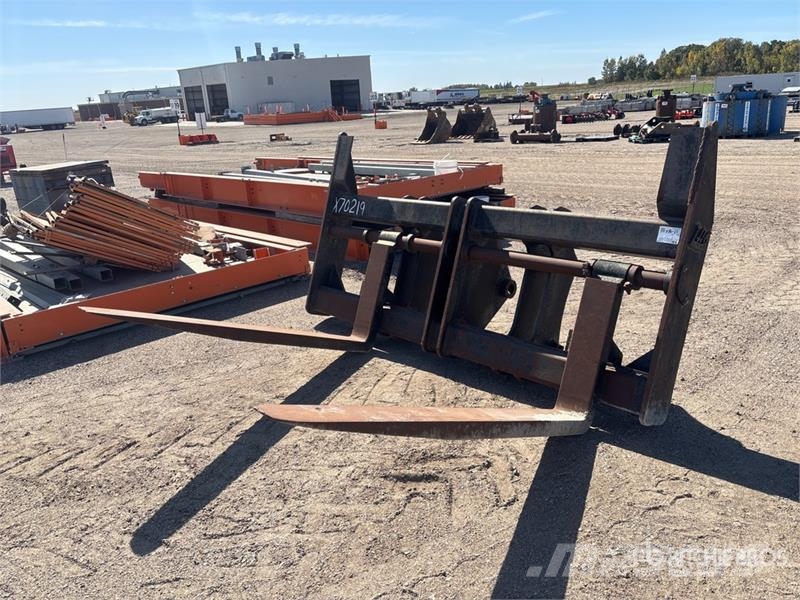 TAG 72 in Wheel Loader Forks Garfos