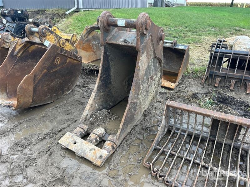 TAG 82043-40 22 in Digging Excavator Bucket - Fits Joh Žlice