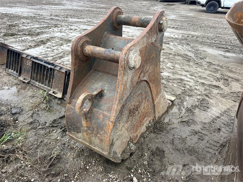TAG 82043-40 22 in Digging Excavator Bucket - Fits Joh Žlice