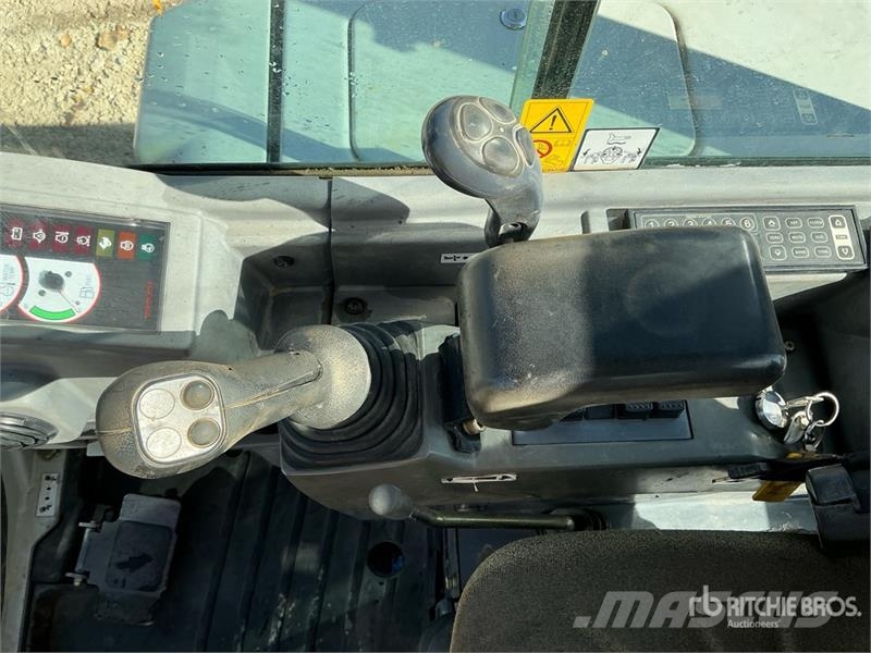 Takeuchi Mini Excavator Minigravemaskiner