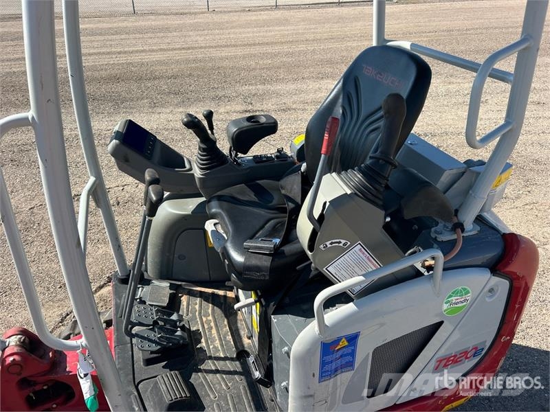 Takeuchi TB20e Electric Mini Excavator Mini bageri <7t