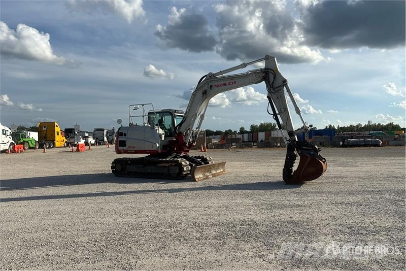 Takeuchi TB2150 Tracked Excavator حفارات زحافة