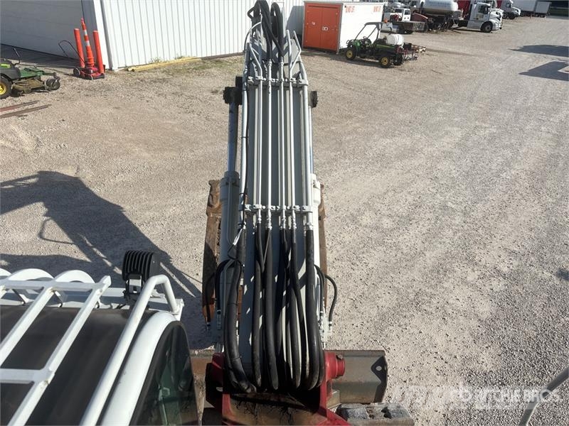 Takeuchi TB2150 Tracked Excavator حفارات زحافة