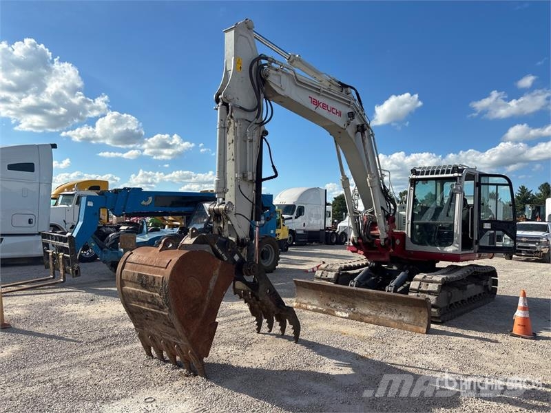 Takeuchi TB2150 Tracked Excavator حفارات زحافة