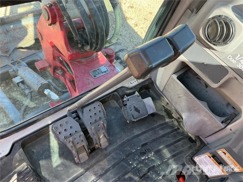 Takeuchi TB235 Міні-екскаватори < 7т